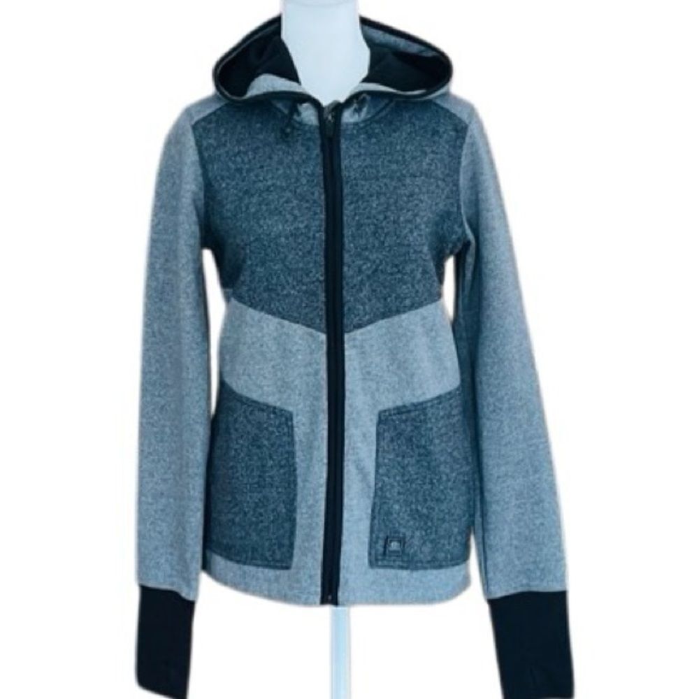 Rip Curl Anti-Series ESPY Grey and Black
Hoodie, Size Medium